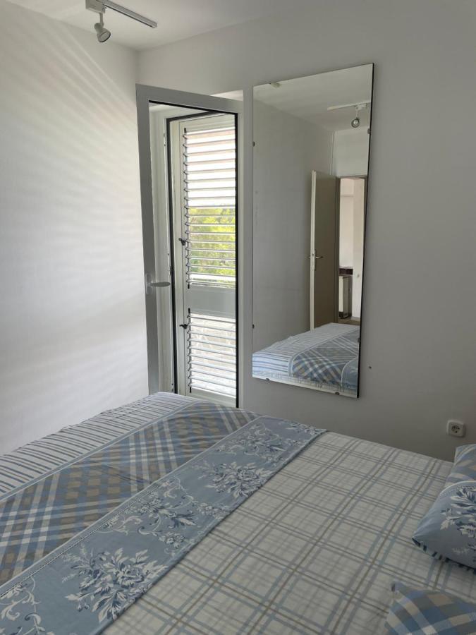 Sea View Apartment Sveti Stefan Exterior foto